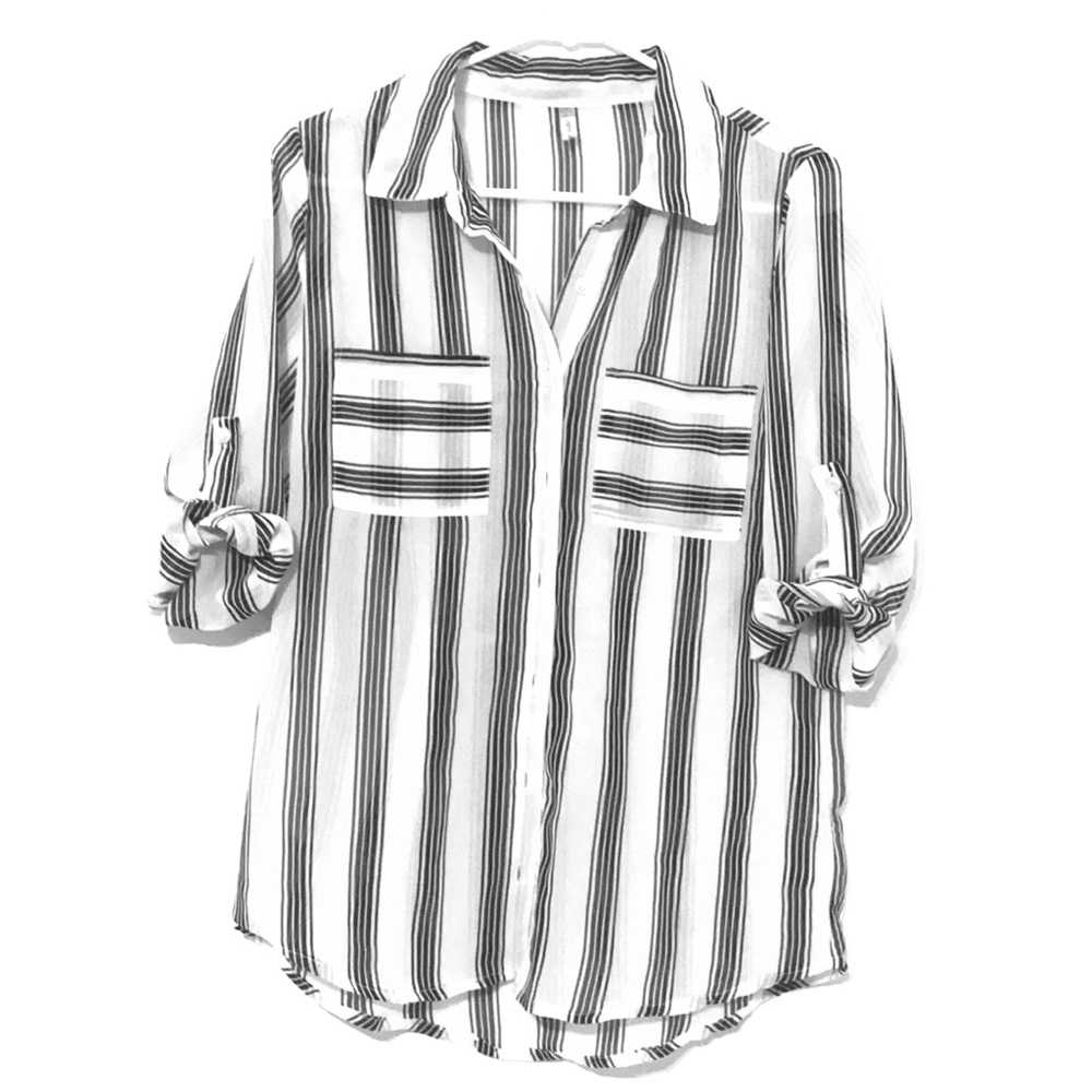 SUPER cute blouse!! ✨